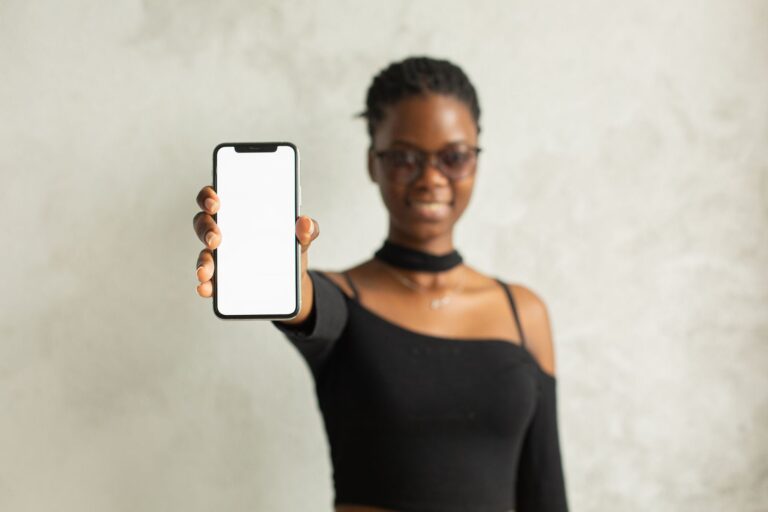 How to Keep Your Social Media Clean Before Employers Look
